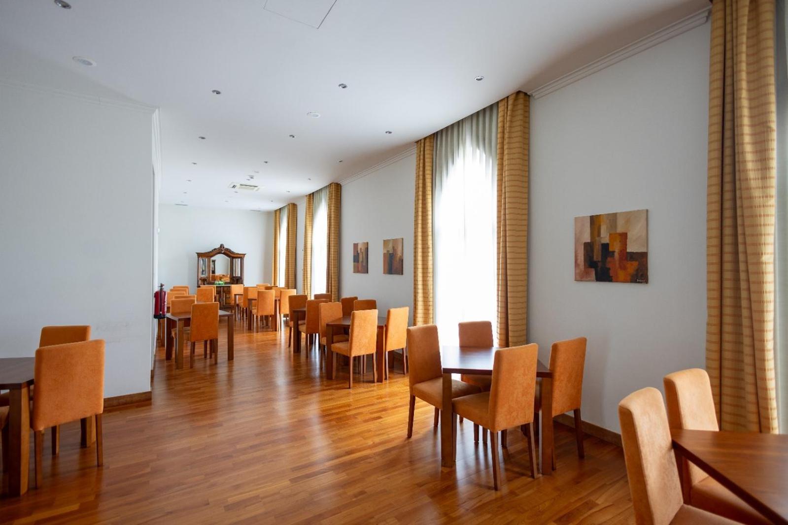 Hotel Apartamentos Geres Ribeiro Luaran gambar