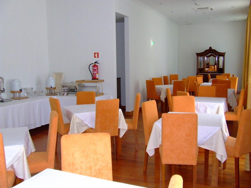 Hotel Apartamentos Geres Ribeiro Luaran gambar